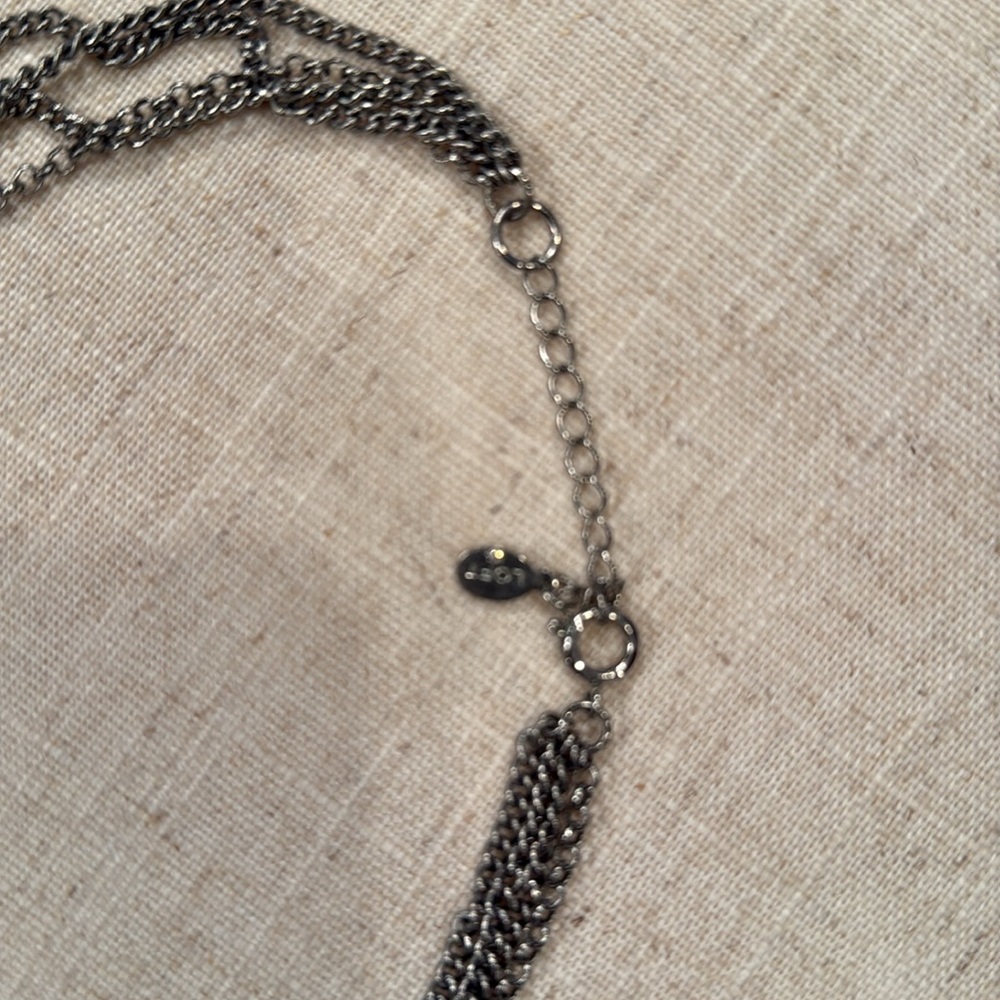 LOFT Necklace - Picture 2 of 3